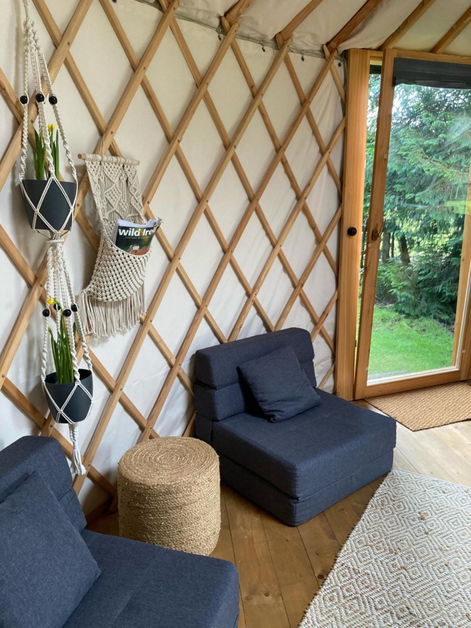 אוגרים Aughavannagh Yurt Glamping מראה חיצוני תמונה